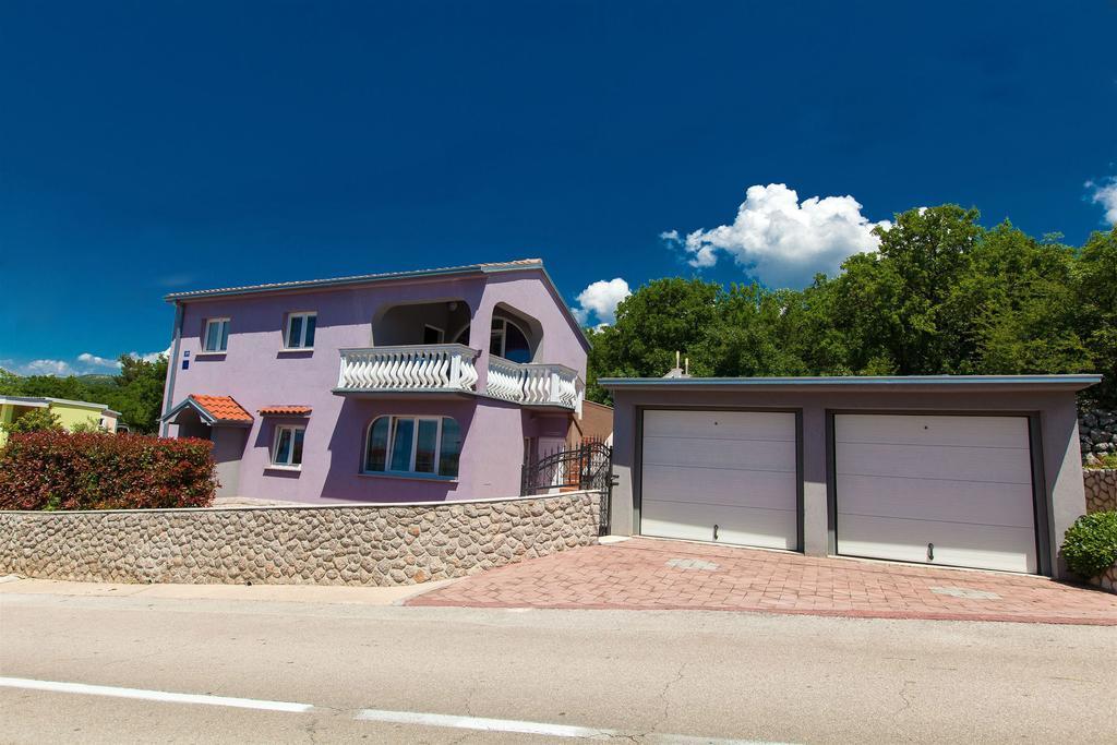 Apartments Loncar ヤドラニヴォ エクステリア 写真